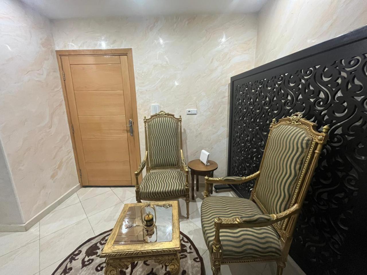 Annour Luxurious & Large Apartment In Oujda Centre ภายนอก รูปภาพ